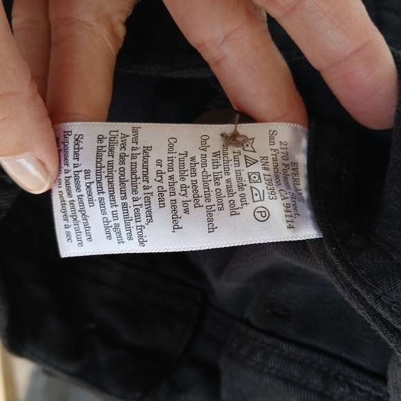 Everlane Utility Barrel Pants In Buttersoft Black - Picture 7 of 7